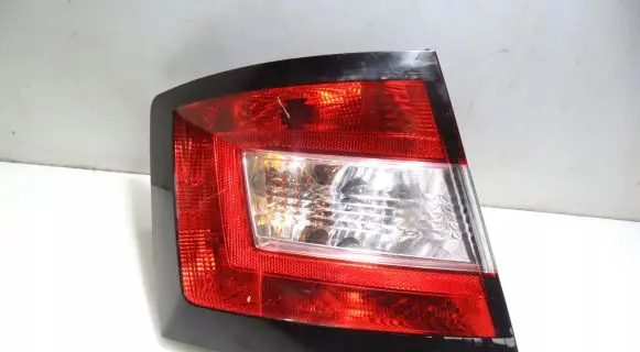 Skoda Fabia Mk3 (NJ) Rear/tail lights