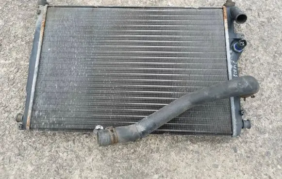 Renault Scenic I Coolant radiator