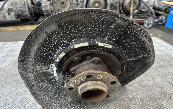 BMW 5 GT F07 Rear wheel hub