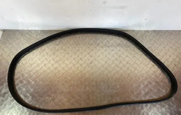Honda HR-V Front door rubber seal