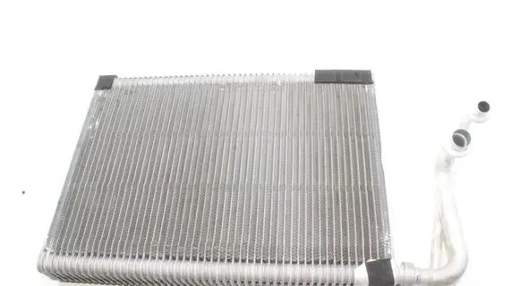 Mercedes-Benz C W205 Air conditioning (A/C) radiator (interior) 