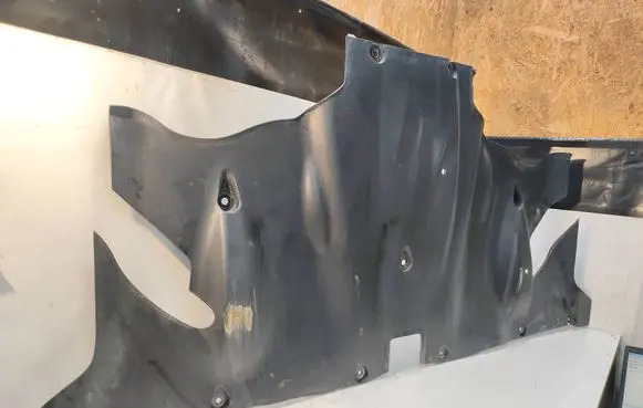 Tesla Model 3 Engine splash shield/under tray 149877100 164161