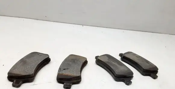 Volvo V60 Brake pads (rear) 