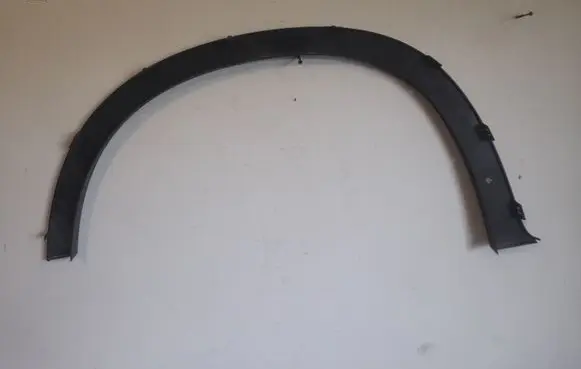 Front arch trim