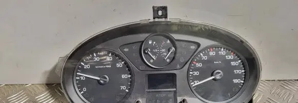 Peugeot Partner Speedometer (instrument cluster) 555001310104
