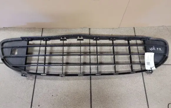 Peugeot 407 Front bumper lower grill PG0703401