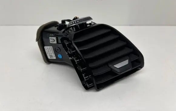 BMW 8 G15 Dashboard side air vent grill/cover trim 6805806