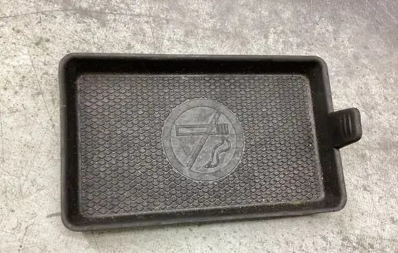 Mercedes-Benz CLS C218 X218 Glove box pad A2186890096 81940