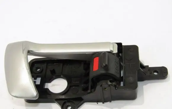 Hyundai Santa Fe Front door interior handle 82623CM000