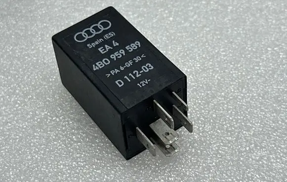 Audi A6 S6 C5 4B Other relay 4B0959589 D11203