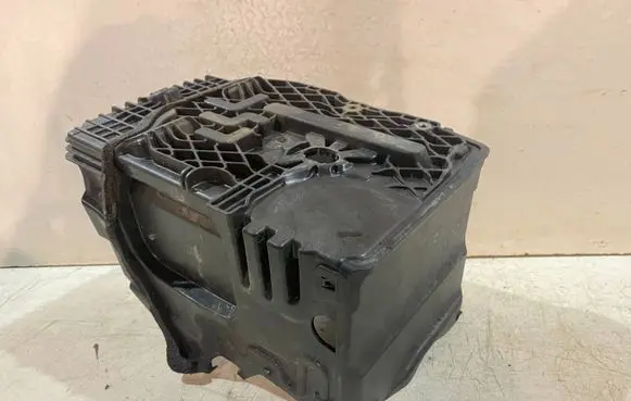 Land Rover Evoque I Battery tray AG9N10723AC