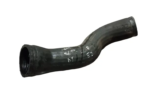Volvo XC90 Intercooler hose/pipe 30680218