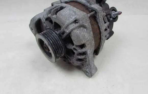 Hyundai i10 Generator/alternator 37300-04700 49276