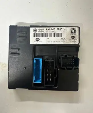 Audi Q7 4L Light module LCM 4L0907289C