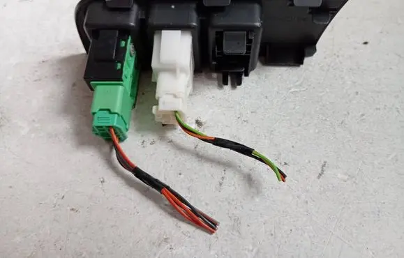 Opel Agila B Other switches/knobs/shifts 123663