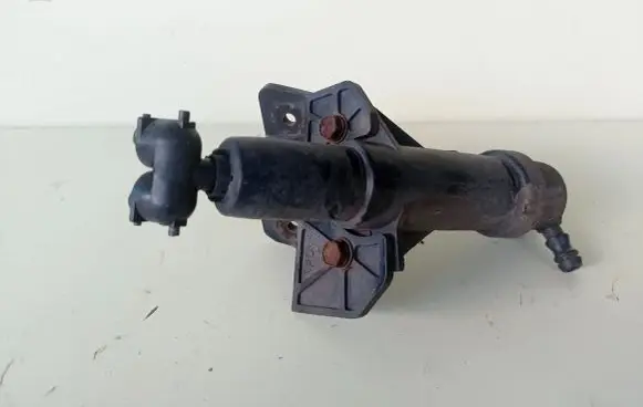 Hyundai ix 55 Headlight washer spray nozzle