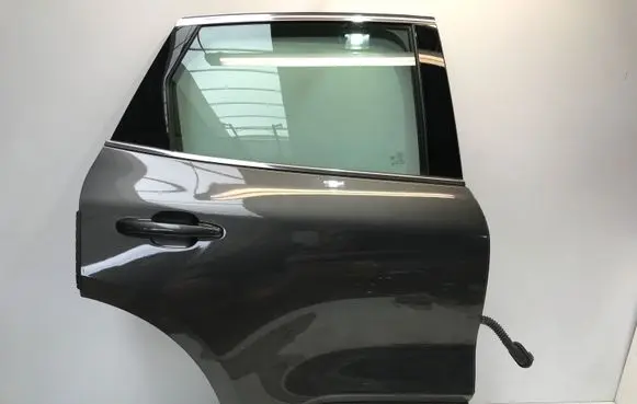 Ford Kuga III Rear door