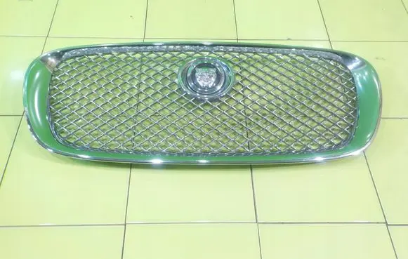 Jaguar XF X250 Front bumper upper radiator grill 8X238B271AC