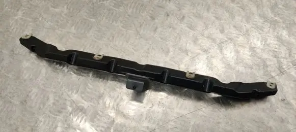 BMW iX Front bumper skid plate/under tray 7931853