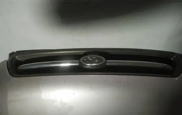 Subaru Legacy Front grill