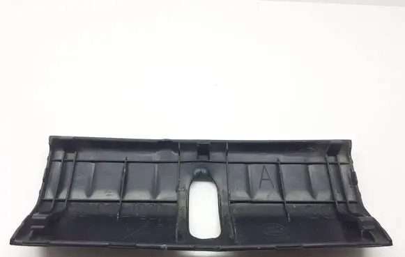 Lexus CT 200H Trunk/boot sill cover protection 6471876010