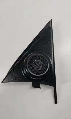 KIA Sorento Front door high frequency speaker