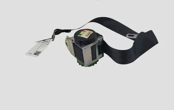 Skoda Octavia Mk2 (1Z) Rear seatbelt 1Z0857447E 616017200
