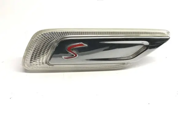 Mini Clubman F54 Front fender indicator light 7358469