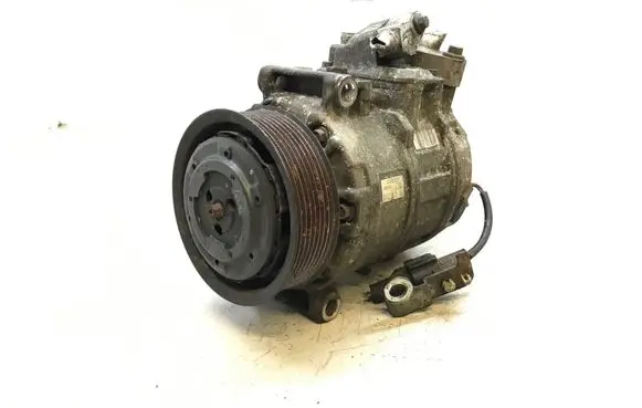 Land Rover Discovery 3 - LR3 Air conditioning (A/C) compressor (pump) 4471808383 07J02081 7SEU17C