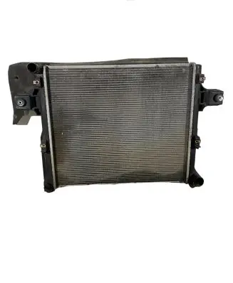 Jeep Grand Cherokee (WK) Coolant radiator