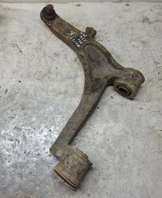 Renault Master II Front lower control arm/wishbone