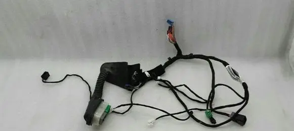 Chrysler 300C Front door wiring loom