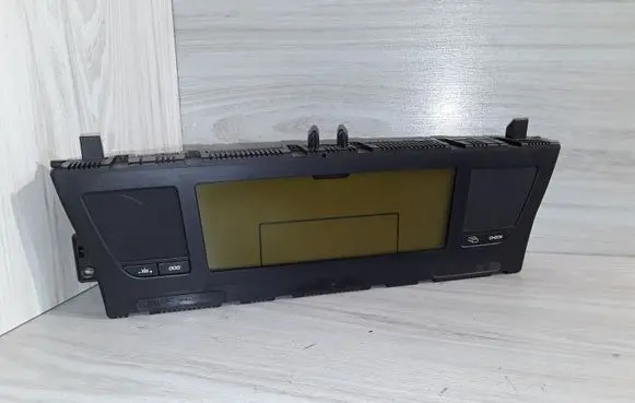 Citroen C4 I Picasso Speedometer (instrument cluster) 9663755980