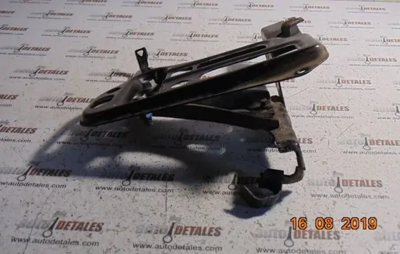 Toyota Verso Battery tray 