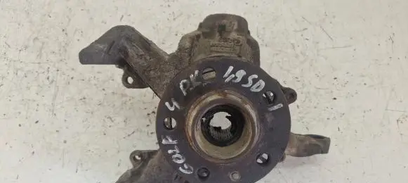 Volkswagen Golf IV Front wheel hub