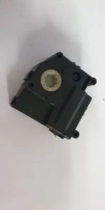 Lexus GS 250 350 300H 450H A/C air flow flap actuator/motor 