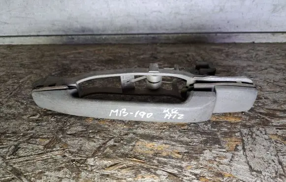 Mercedes-Benz 190 W201 Rear door exterior handle