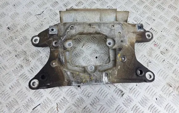 Audi A4 S4 B8 8K Gearbox mounting bracket 8K0399263K