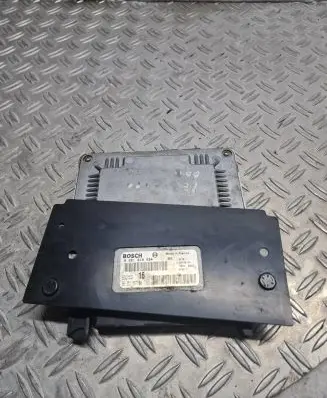 Peugeot 406 Engine control unit/module 9635156780 0281010034 EDC15C2