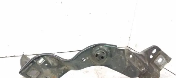 Renault Latitude (L70) Fender mounting bracket TLFRAN