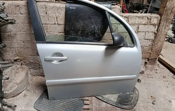 Citroen C3 Front door