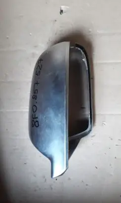 Audi A5 8T 8F Plastic wing mirror trim cover 8F0857527