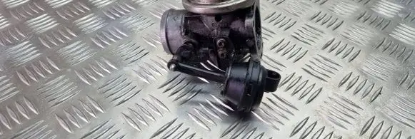 Audi A4 S4 B5 8D EGR valve 038131501G