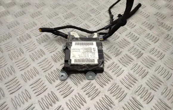 Peugeot 208 Airbag control unit/module 9823741380