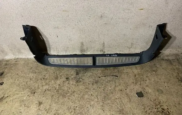 BMW 5 G30 G31 G38 Centre console side trim rear 7387530