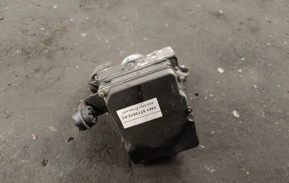 BMW X5 E53 ABS Pump 6773012