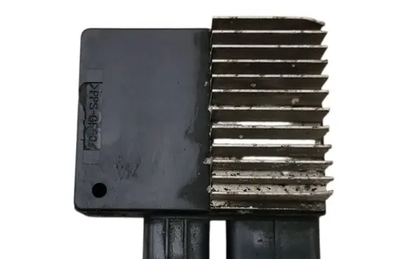 Mazda CX-5 II Coolant fan relay 4993003580