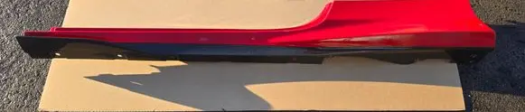 Ferrari F8 Tributo Side skirt front trim 985881796 881796