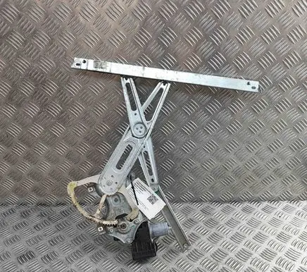 Toyota Hilux (AN120, AN130) Front door window regulator with motor 698010K150