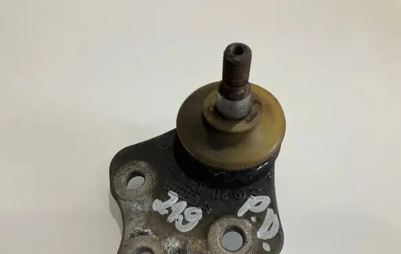 Mercedes-Benz CLS C219 Front ball joint 
